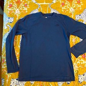 NORTH FACE long sleeve